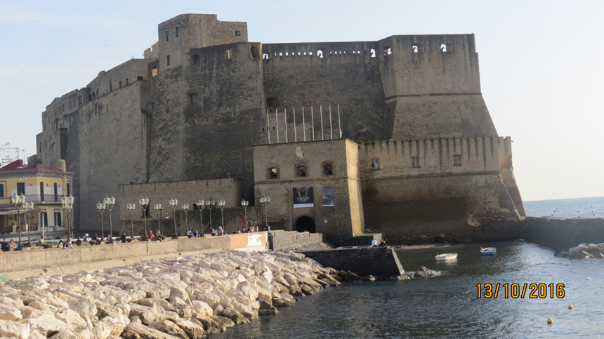 Castel dell'Ovo -Napoli Castel dell'Ovo -Napoli