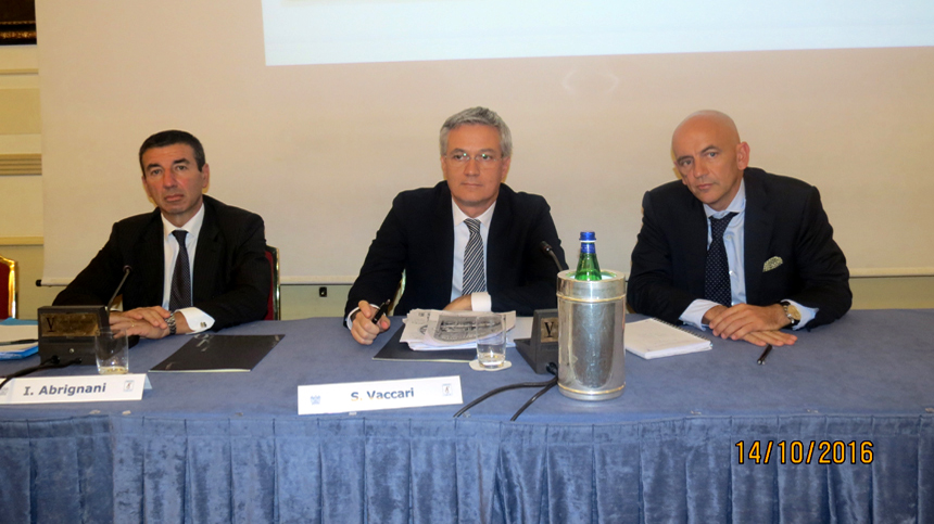 On. Ignazio Abrignani, X  Commissione Attività Produttive della Camera; Sen. Stefano Vaccari,  XIII  Commissione Territorio, Ambiente,  Beni ambientali; Roberto Ariotti , presidente Assofond